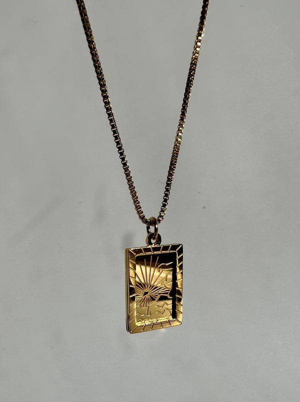 Gold box chain with sky pendant